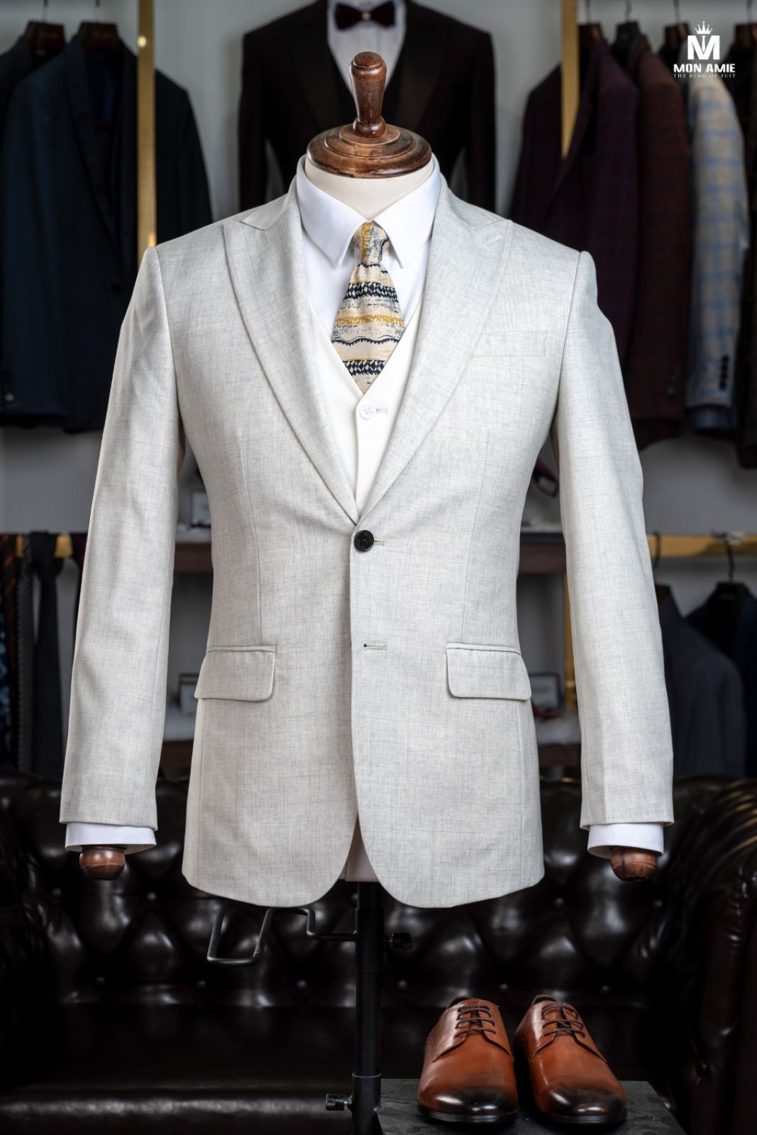 3 Pieces Light Grey Crosshatch Suit 